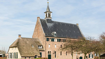 LandVac Vacuum Glazing Transforms Historic Window Restoration
