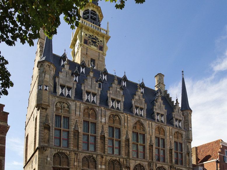 Town Hall of Veere, the Netherlands — original single glazing replaced with LandVac vacuum glazing